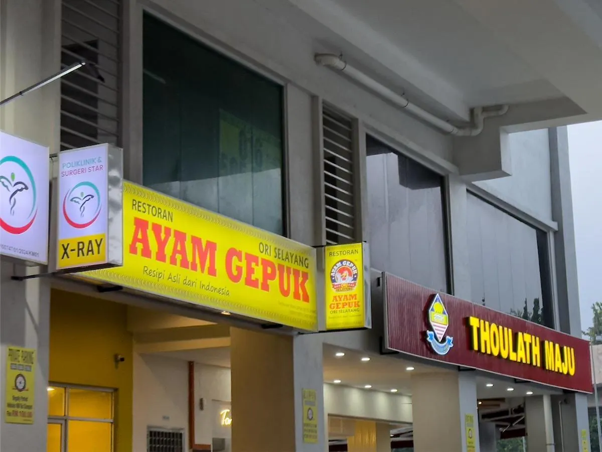 Daire Instaworthy 2B2B - 6 Pax - F&B & Mart - Chan Sow Lin Kuala Lumpur Malezya